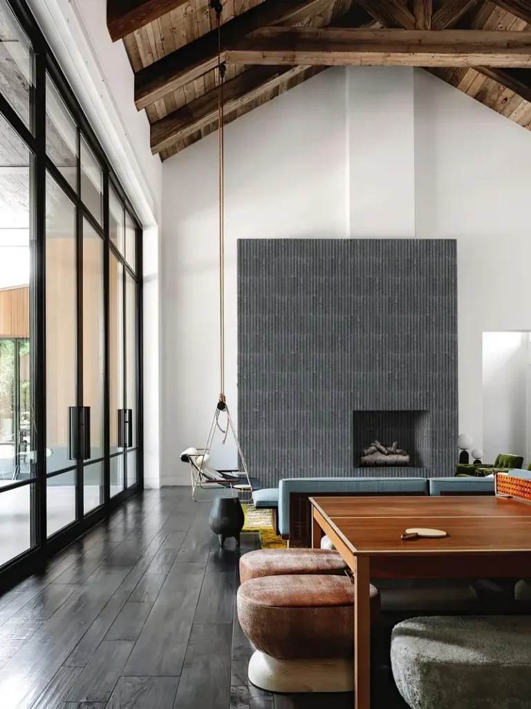 Feature Walls in Travertine Stone
